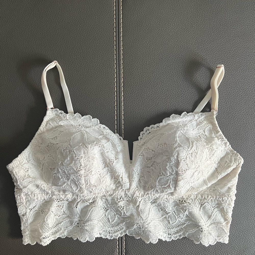 Victoria's Secret White Lace Bralette